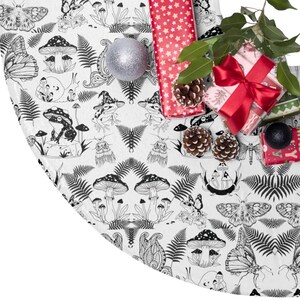 Christmas Tree Skirt Black White Cottagecore | Tree Skirt Minimalis | Wicca Witchy | Mushroom Cottagecore Tree Skirt | Pagan Tree Skirt