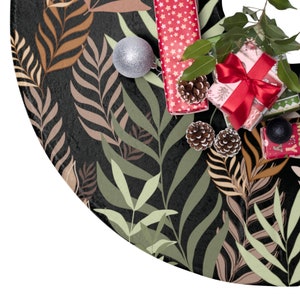 Woodland Tree Skirt  | Modern Tree Skirt | Winter Forest Tree Skirt | Xmas Tree Skirt | Cottagecore Decor Holiday | White Forest Skirt
