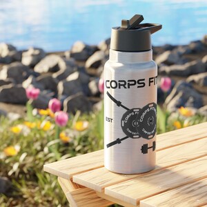 Corps Fitness Barbell Cross Gator Tumbler, 32oz - Workout Training Running Sports Exercise Yoga Pilates Weightlifting Gym Biking Beach