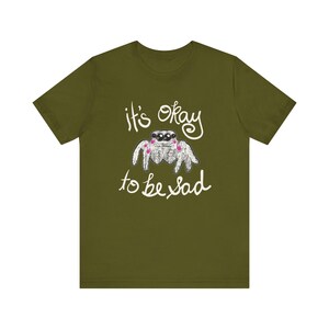 Camiseta Cute Spider - Não tem problema ficar triste! Humor peculiar - Cores ótimas XS-5XL imagem 9