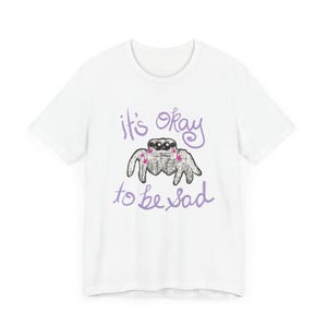 Camiseta Cute Spider - Não tem problema ficar triste! Humor peculiar - Cores ótimas XS-5XL imagem 5