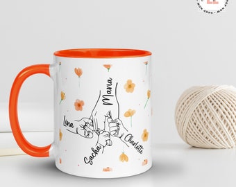 Tasse personnalisée Tenir la main de maman, Tasse cadeau pour la fête des mères 2024, Tiens nos mains, et aussi nos cœurs cadeau