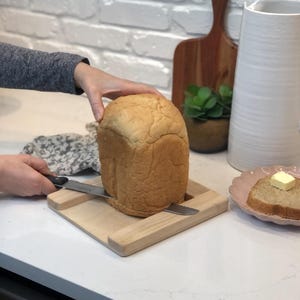 Tábua de corte/fatiador de pão personalizada de baixo perfil