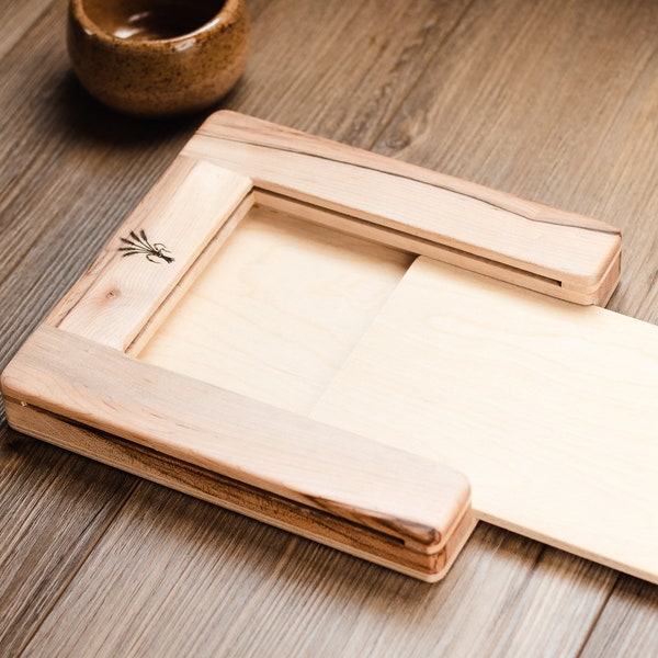 Low Profile Multi Slice Bread Slicing/Cutting Board