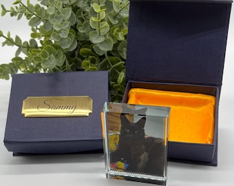 Photo paperweight in a personalised gift box personalised custom photo gift portrait printed onto a 3D block with an engraved plaque