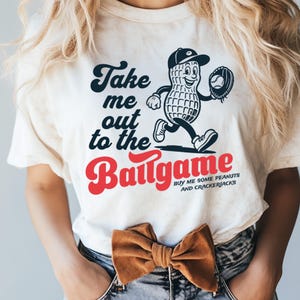 Baseball Mom Shirt PNG und SVG | Niedliches Retro Baseball Mama Design | Geschenk für Baseball Mama | Mom Shirt Design | Bring mich zum Ballspiel PNG