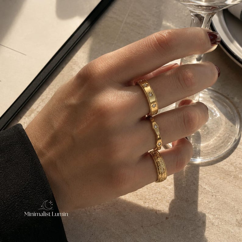 Parure empilable de bagues en or, bagues célestes, bagues en plaqué or 18 carats, pile de bagues étoile soleil lune, cadeau en acier inoxydable pour elle image 4