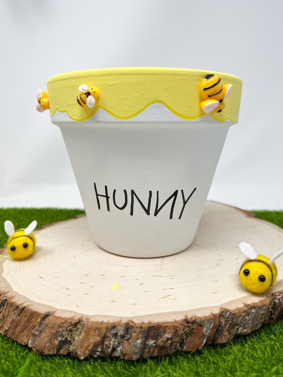Winnie the Pooh Terracotta Hunny Pots Centerpieces , Honey Pot Party