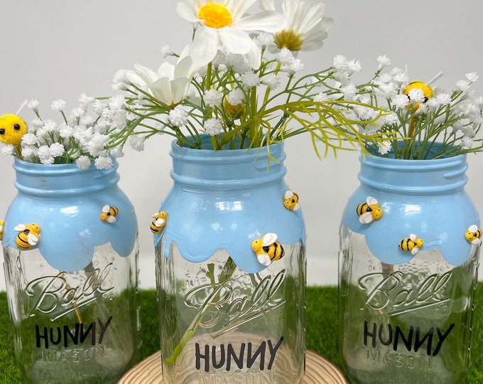 Mason Jar Hunny Pot Centerpiece , Pint Plastic Size Mason Jar , Winnie