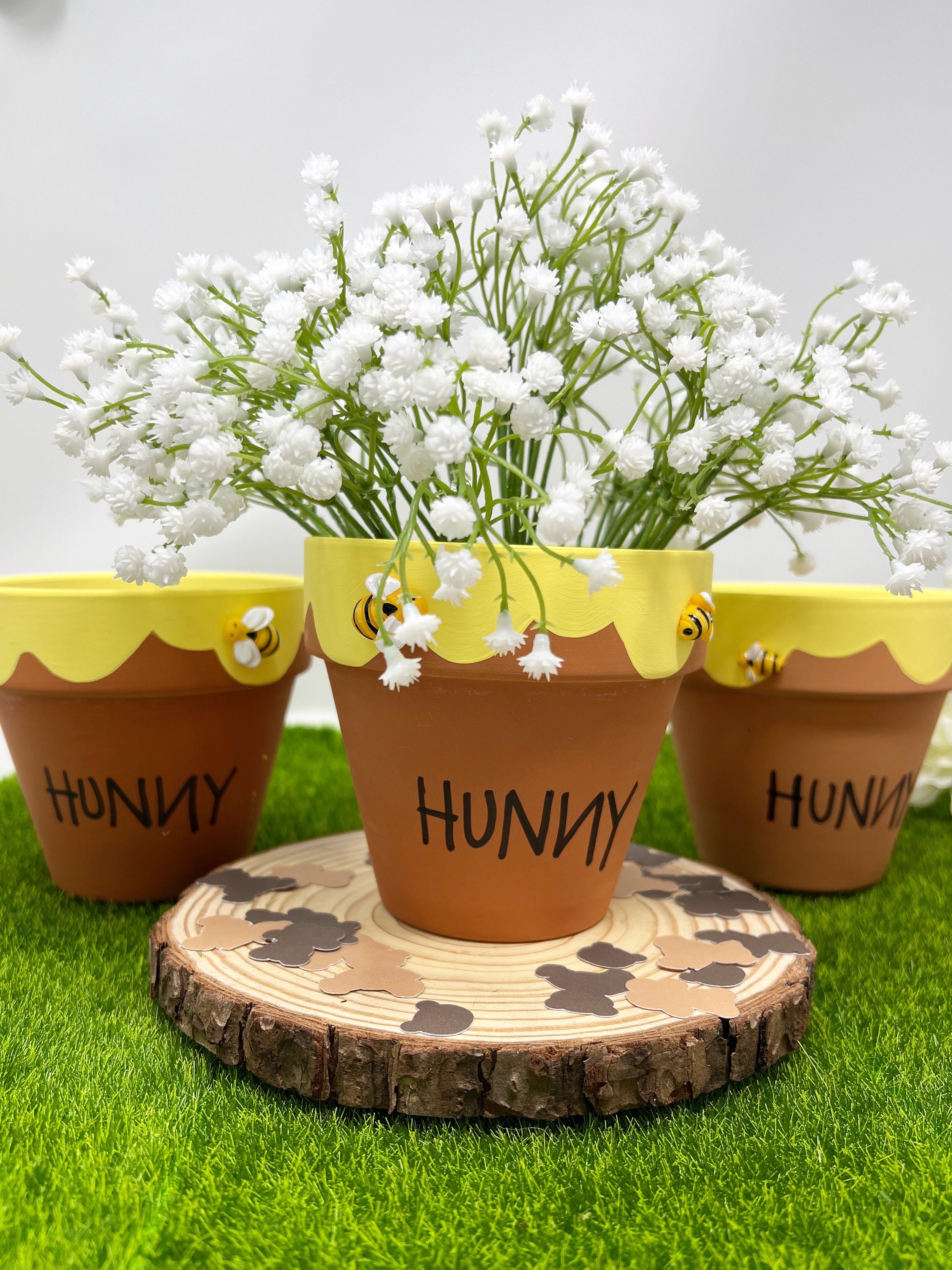 Winnie the Pooh Terracotta Hunny Pots Centerpieces , Honey Pot Party Favors Baby Showers , Birthdays , Bee Party Centerpieces