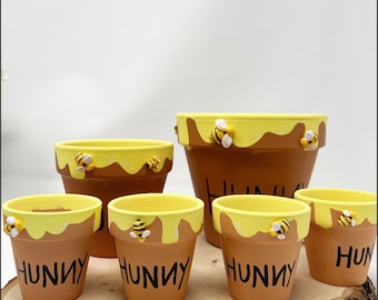 Winnie the Pooh Terracotta Hunny Pots Centerpieces , Honey Pot Party Favors Baby Showers , Birthdays , Bee Party Centerpieces