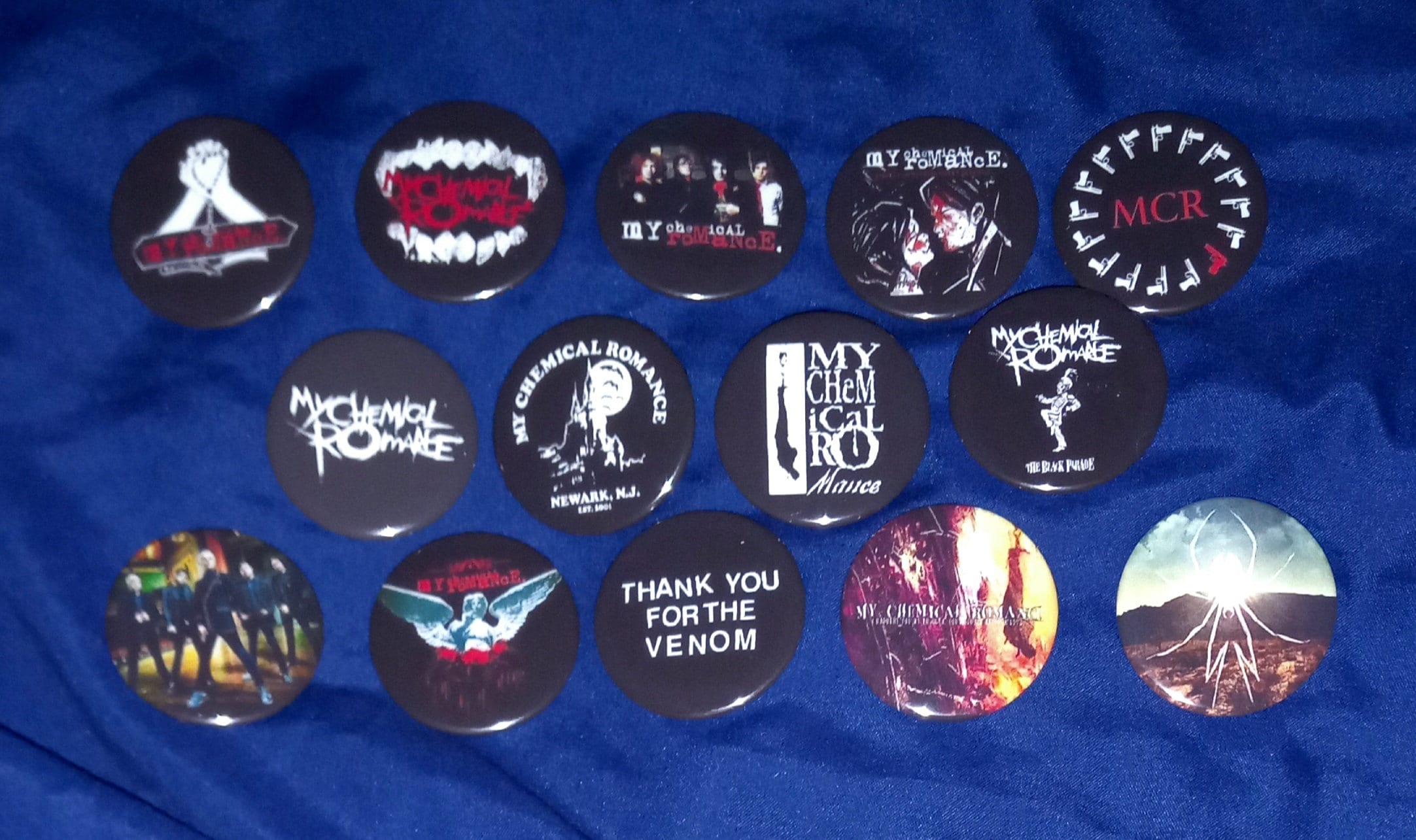 My Chemical Romance 1 1/2" Pinback Buttons (custom Made) - Etsy Canada