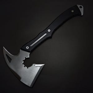 Leon Kennedy Hatchet Replica: RE9 Resident Evil Requiem Full Tang Axe image 10