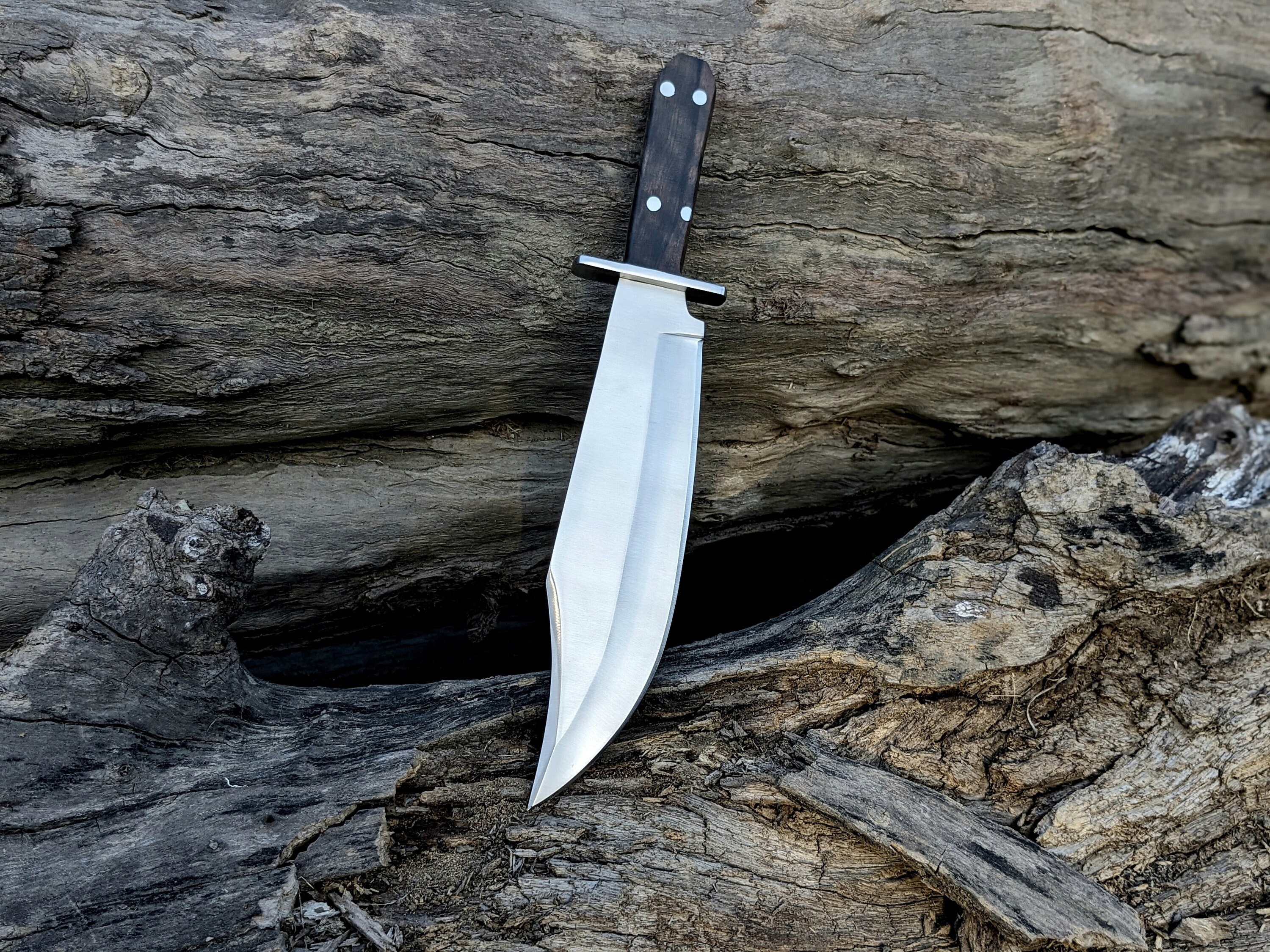 Condor Undertaker Bowie Fixed Blade Knife Hunting Knives With Sheath Stainless Steel Walnut Wood