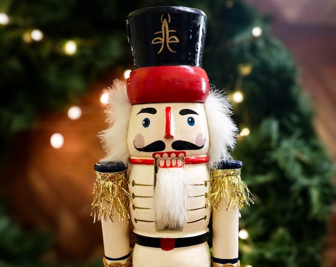 Vtg Wooden Nutcracker Marching Band Soldier Christmas Decor Bombay