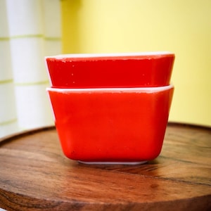 Set of 2 Vintage Pyrex 0501 Refrigerator Dishes Red Orange Primary Color No Lids