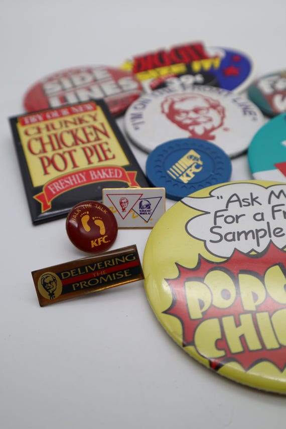 Vintage '90s KFC Taco Bell Employee Buttons Pins Kentucky Fried