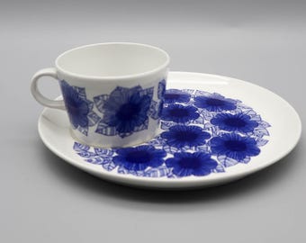 Vintage '60s Arabia Finland Malva Mug w/ Plate TV Snack Set Blue & White Floral CHIP | MCM | Danish Modern | Scandi | Mod