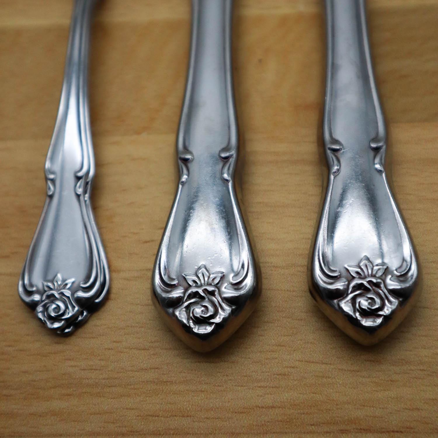 Lot of 2 Oneida Arbor Rose True Rose 1881 Rogers Ltd Stainless