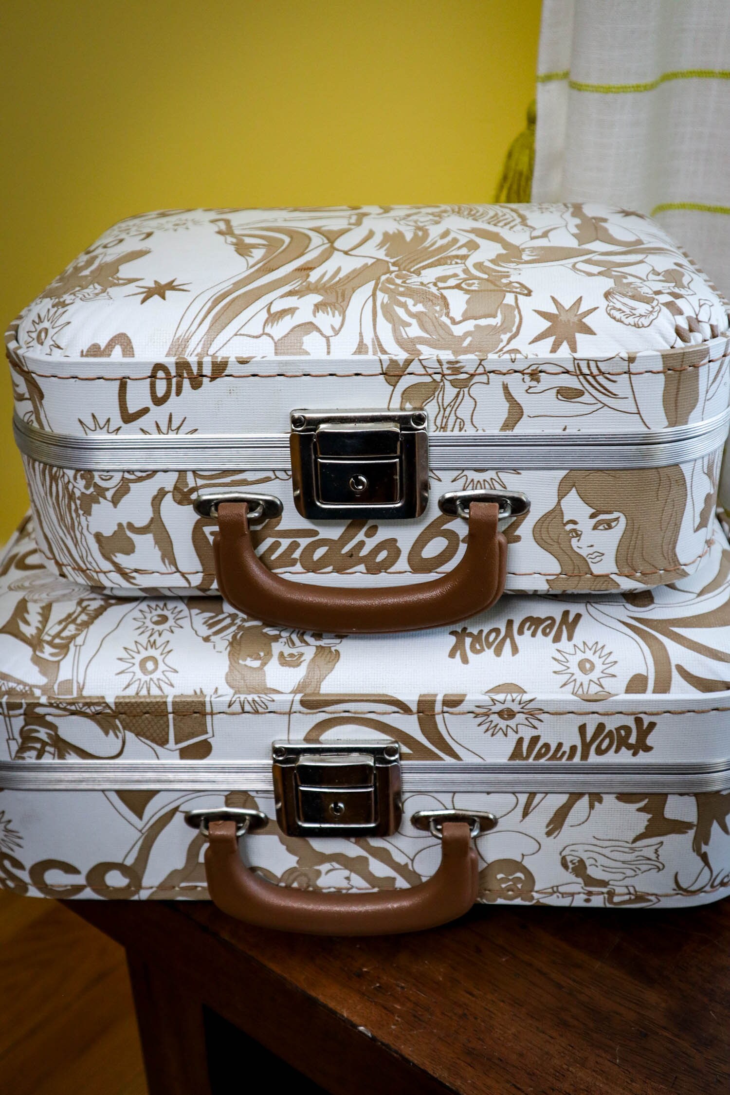 Studio suitcases hotsell