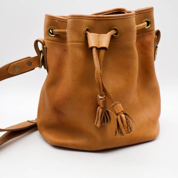 Vintage Dooney & Bourke Leather Drawstring Bucket Shoulder  display picture 3