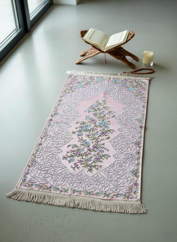 Embroidered Floral Prayer Rug:  Islamic Salah Mat with Fringes