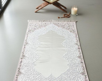 刺繍入り花柄祈祷マット：フリンジ付きイスラム教礼拝マット