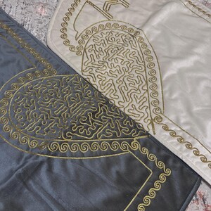 Couple's Prayer Rug Set, Interlocking Heart Design, Islamic Wedding Gift, Nikah Gift, Muslim Anniversary Gift, Eid Gift, Janamaz image 11