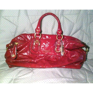 Sac COACH Madison Audrey en cuir verni bordeaux rouge carmin ABC08 rr