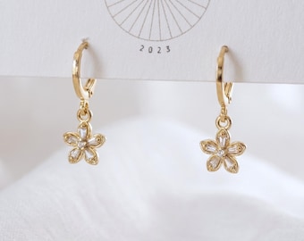 Crystal Sakura Flower Earring, 18k Gold Plated