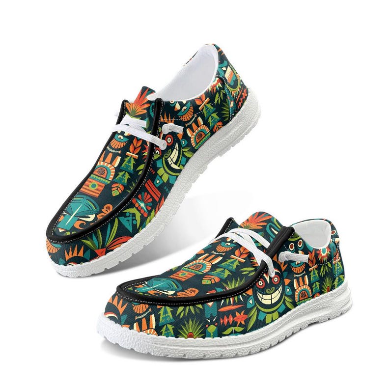 Mocassins en toile à imprimé tiki coloré - Chaussures de vacances tropicales white