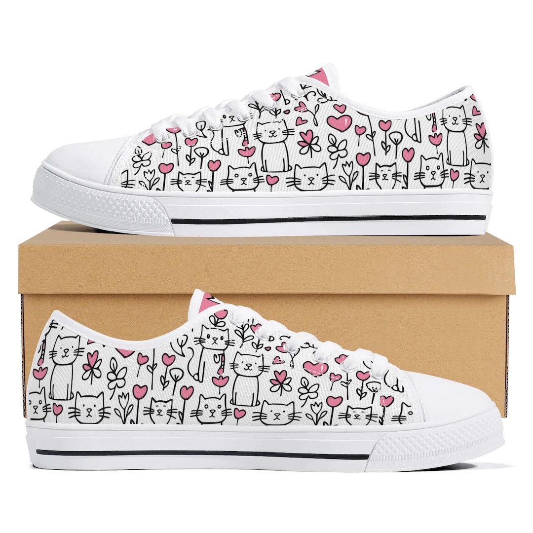 Cute Astronaut Cat Print Women's Slip On Sneakers
