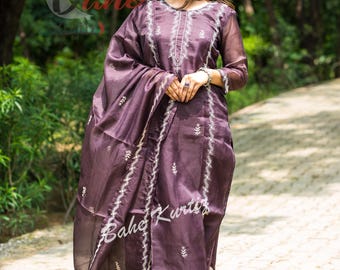 Hand Embroidered Kota Doriya Kurti Pant Dupatta Set