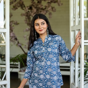 Hand block Printed Floral Cotton Top, Indian Cotton Block Print Top, Women Tunic Top, Boho Casual Ladies&#39; Top, Indian Cotton Women Blouse