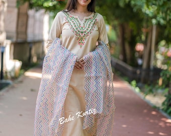 Embroidered Khadi Cotton Kurti Pant Set: Organza Dupatta, Plus Size