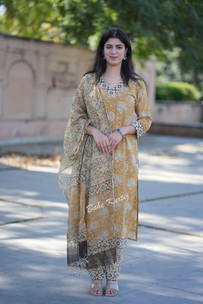 Hand Block Print Cotton Kurti Set, Kota Doriya Dupatta image 2