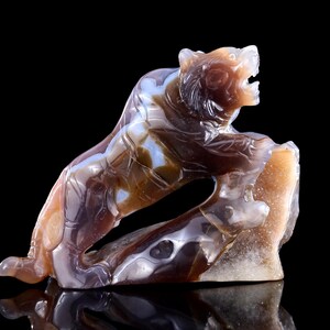 6” Natural Geode Agate Hand Carved Crystal Tiger Sculpture, Unique Crystal Carving for Home Decor & Collectors, Handcrafted Gift