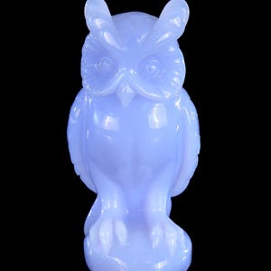 3.8” Natural Blue Chalcedony Hand Carved Crystal Owl Sculpture,Unique Crystal Carving for Home Decor, Handcrafted Gift