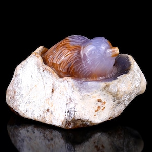 Hand Carved Chalcedony Crystal Bird Sculpture: Natural Stone Carving, 3.9&quot;