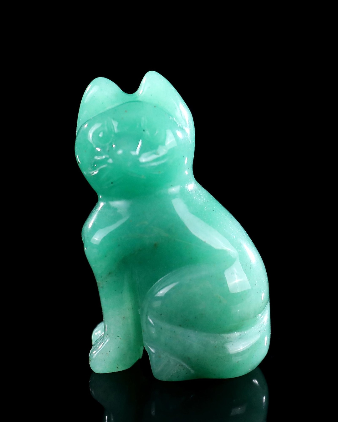 グリーンアベンチュリンクリスタルの猫の彫刻：手彫りのホーム