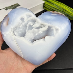 Amazing 6.6&quot; Blue Chalcedony Goede Heart, Carved Large Crystal Heart Decor, Reki Healing Energy of Crystal Healing Product