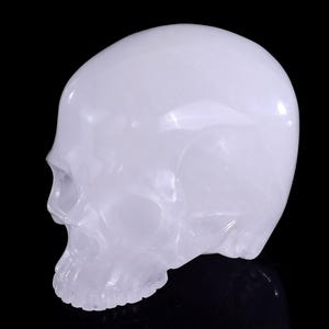 2,9 &quot;&quot;natürliche Angola Quarz handgeschnitzte Kristallschädel Skulptur, einzigartige Kristallschnitzerei für Wohnkultur, handgefertigtes Geschenk.&quot;