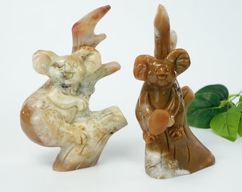 6.5-inch Chalcedony Jasper Stump Koala Sculpture, Hand Carved Home Decor Statue, Perfect for Collection Art, Unique Gift