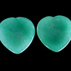Piedra de preocupación en forma de corazón de cristal pulido a mano de aventurina verde natural de 40 mm (2 piezas), piedra curativa para la palma, regalo de piedra de bolsillo