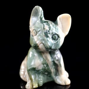 Scultura di cane in cristallo intagliato a mano in giada Jiulong naturale da 2,0", a forma di cartone animato, scultura di cristallo unica, arredamento per la casa e collezionisti, regalo artigianale