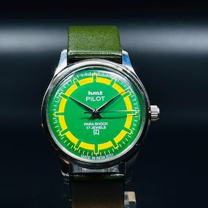 Rare Vintage HMT Pilot Watch Green Dial Hand Winding {self winding} Men&#39;s Watch Movement 17 jewels