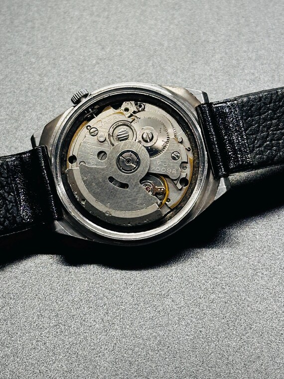 ヴィンテージ セイコー5 自動巻き腕時計：ブラック文字盤、シルバー