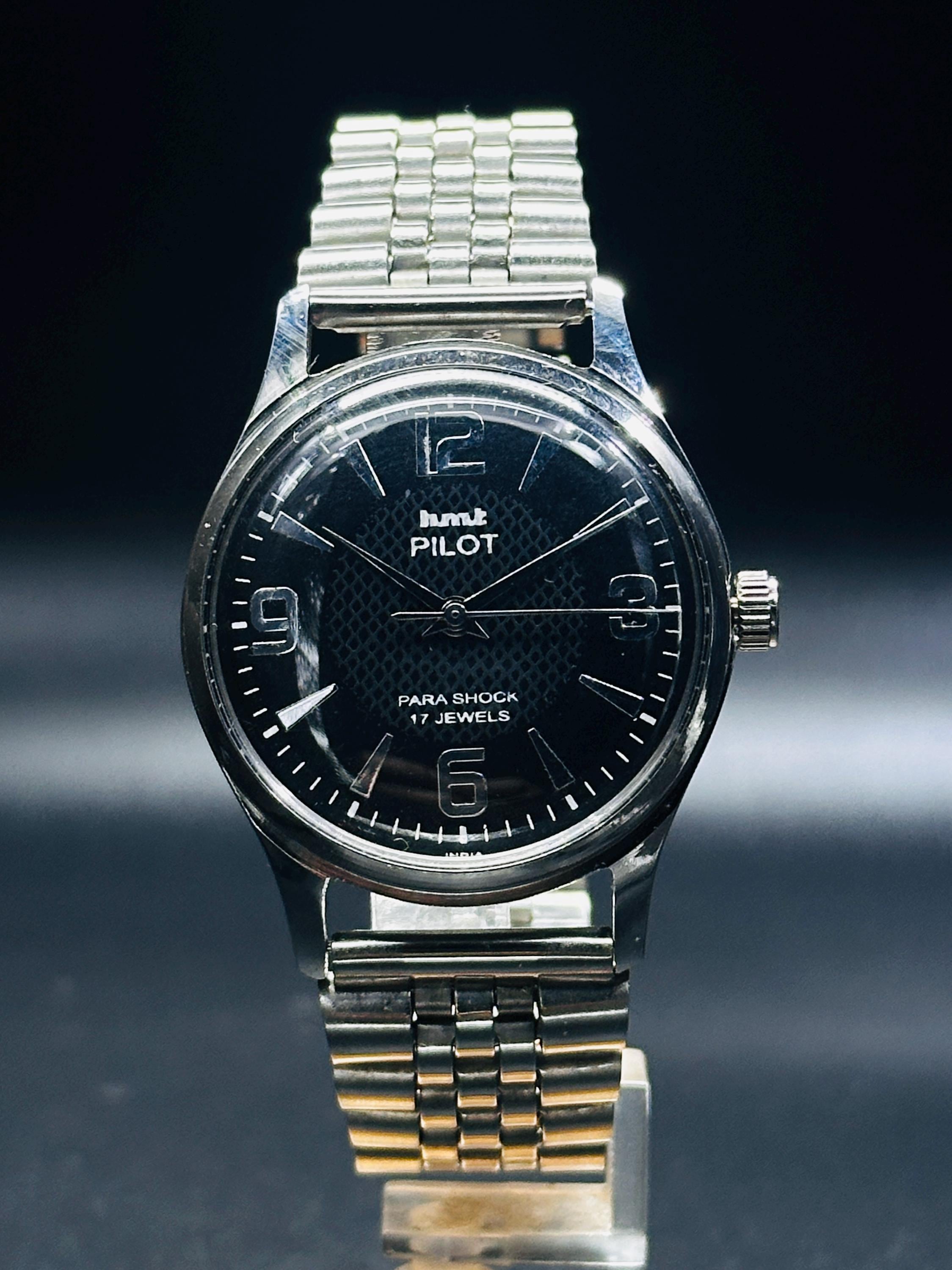 Vintage HMT Pilot Watch: Black Dial, 17 Jewels, Hand Winding - Etsy
