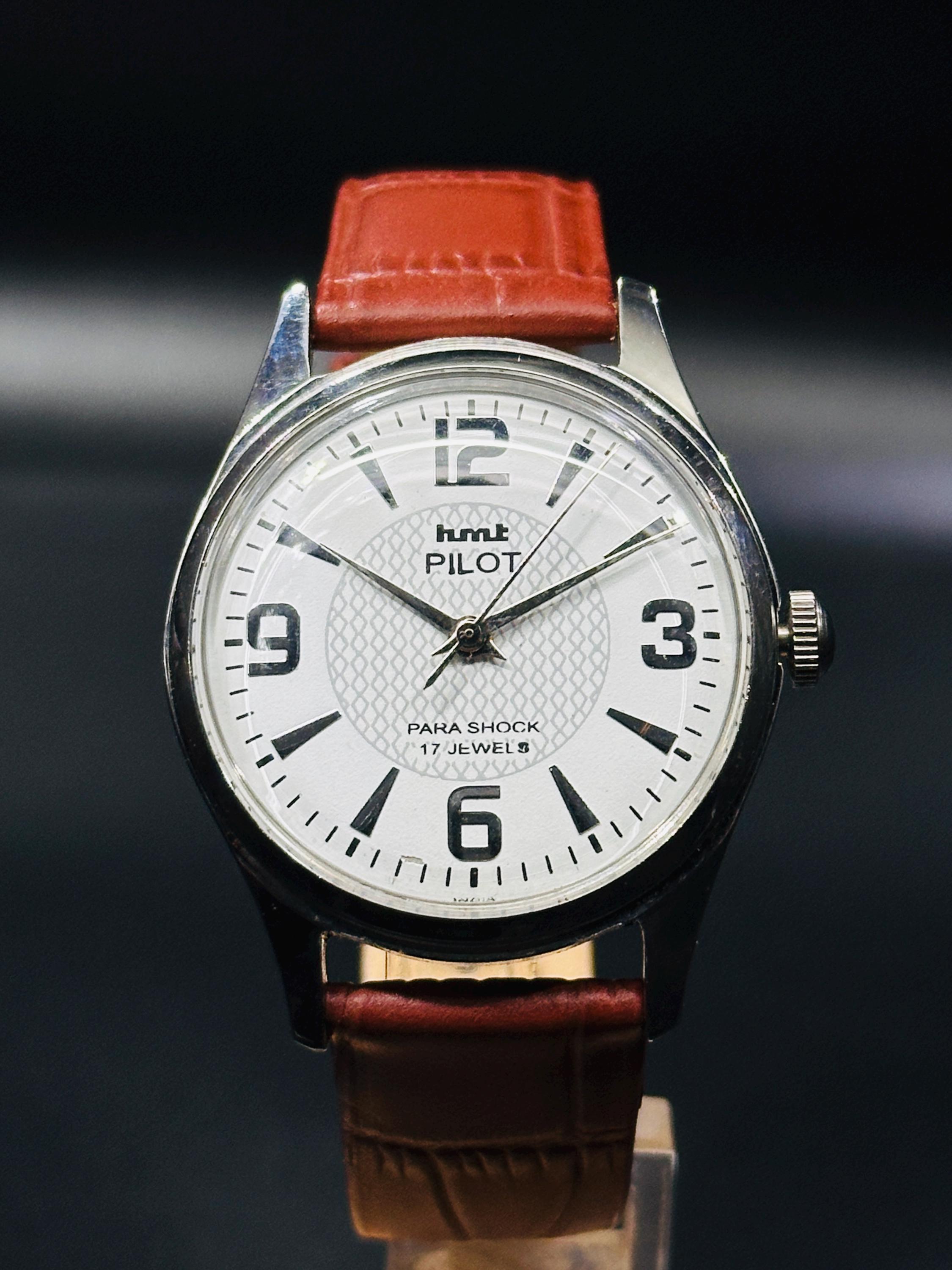 hmt pilot 17jewels parashock　ビンテージ中古稼働品 Vintage HMT Pilot Watch: White Dial, 17 Jewels, Hand Winding - Etsy UK