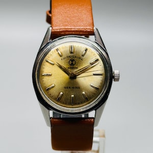 Rare Vintage Preowned Favre Leuba Geneva Sea-king Hand-winding Men&#39; Wristwatch Original Dial Swiss Men&#39;s Watch, Gold Dial